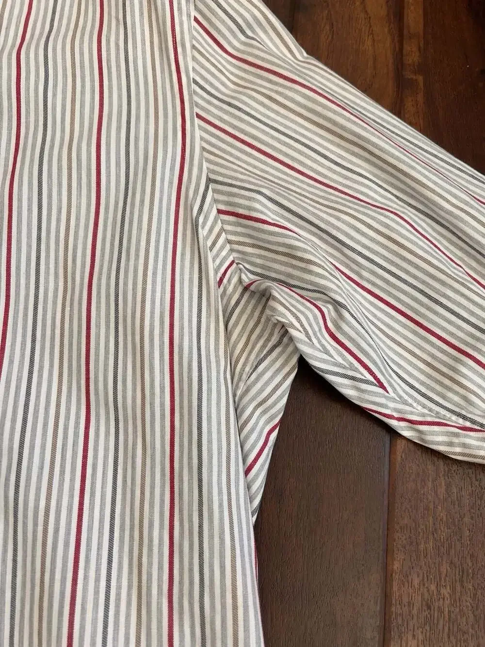 Devan Vincent Men's Long Sleeve Button Down Striped Dress Shirt, EUC